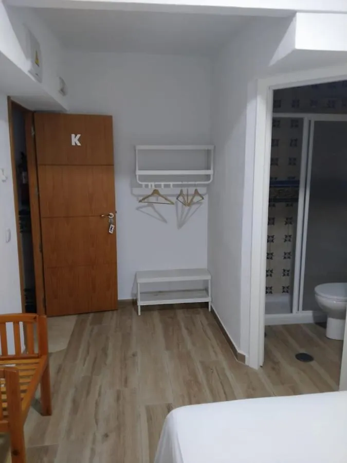 Homestay Habitaciones Turisticas - La Tarayuela Barbate